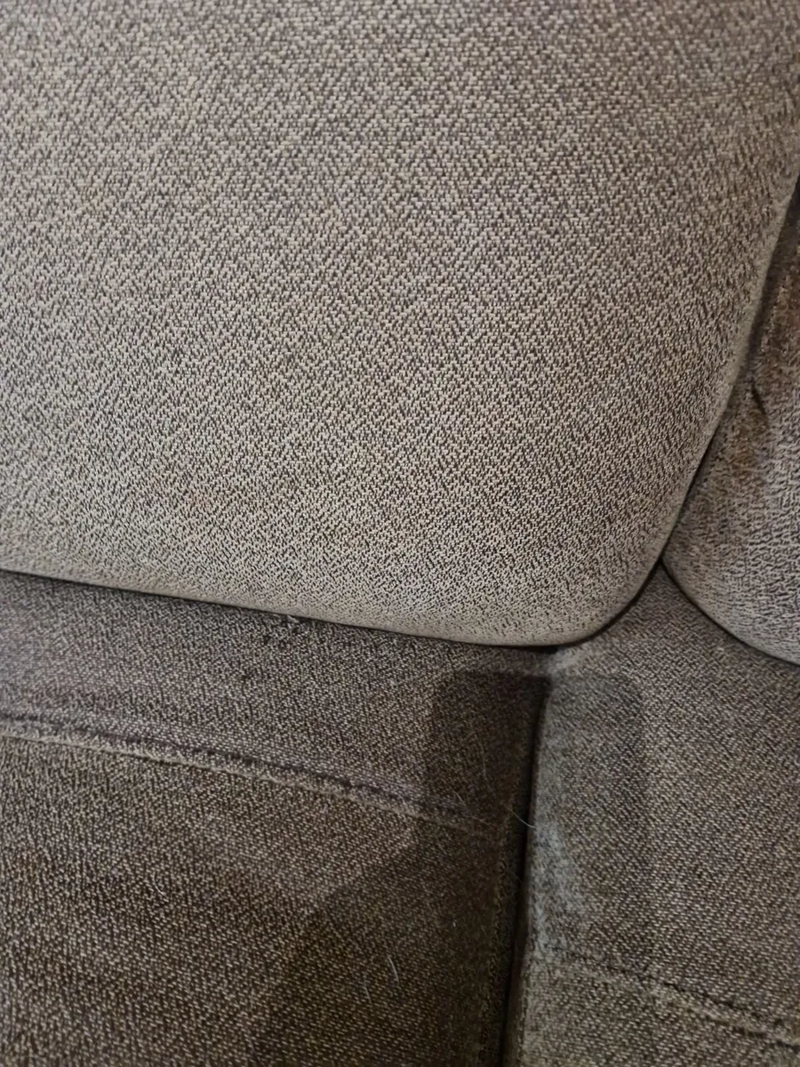Large Corner Sofa . - Image 3