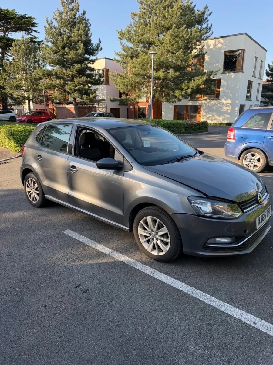 2015 Volkswagen polo 1.2 tsi READ ADD BEFORE CALLS - Image 1