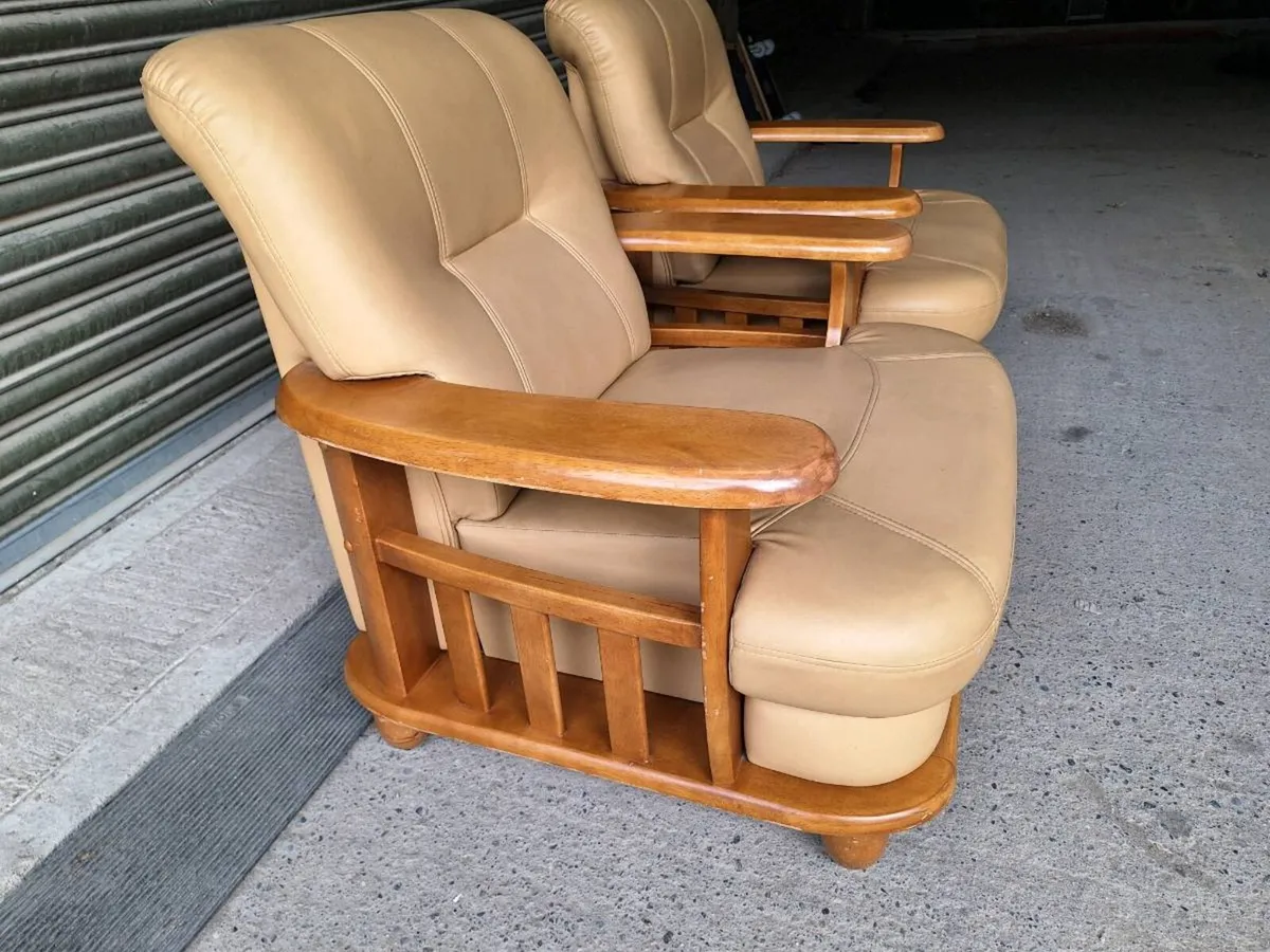 Pair of Comfortable Lounge Armchairs (DELIVERY) - Image 2
