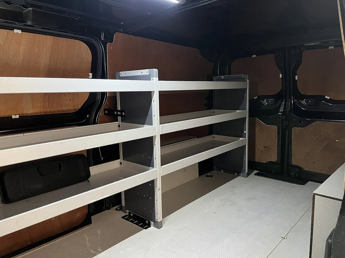 2019 Peugeot Expert Panel Van - Image 3