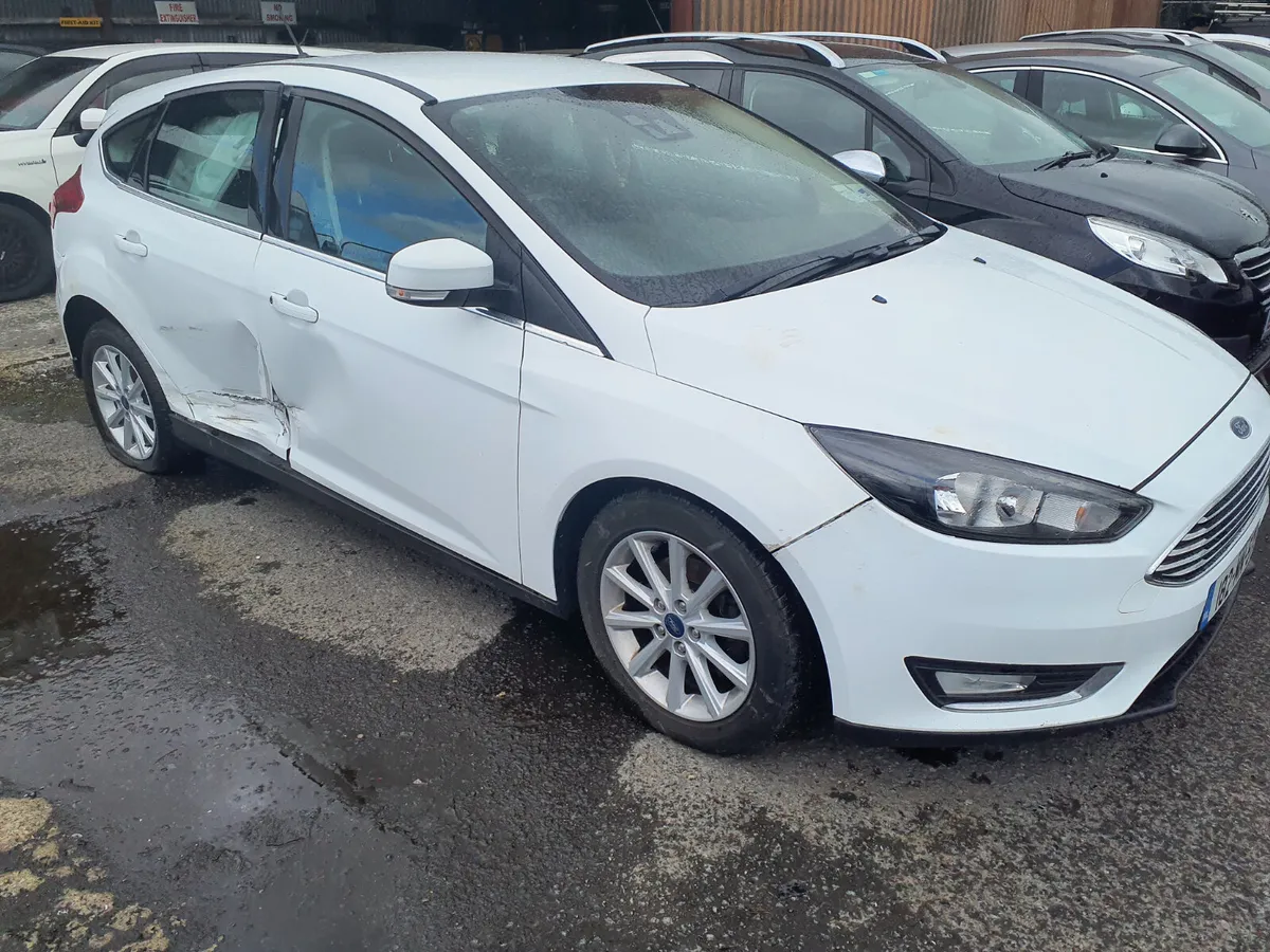 Ford Focus Titanium  1.5L 120ps 2018 - Image 2