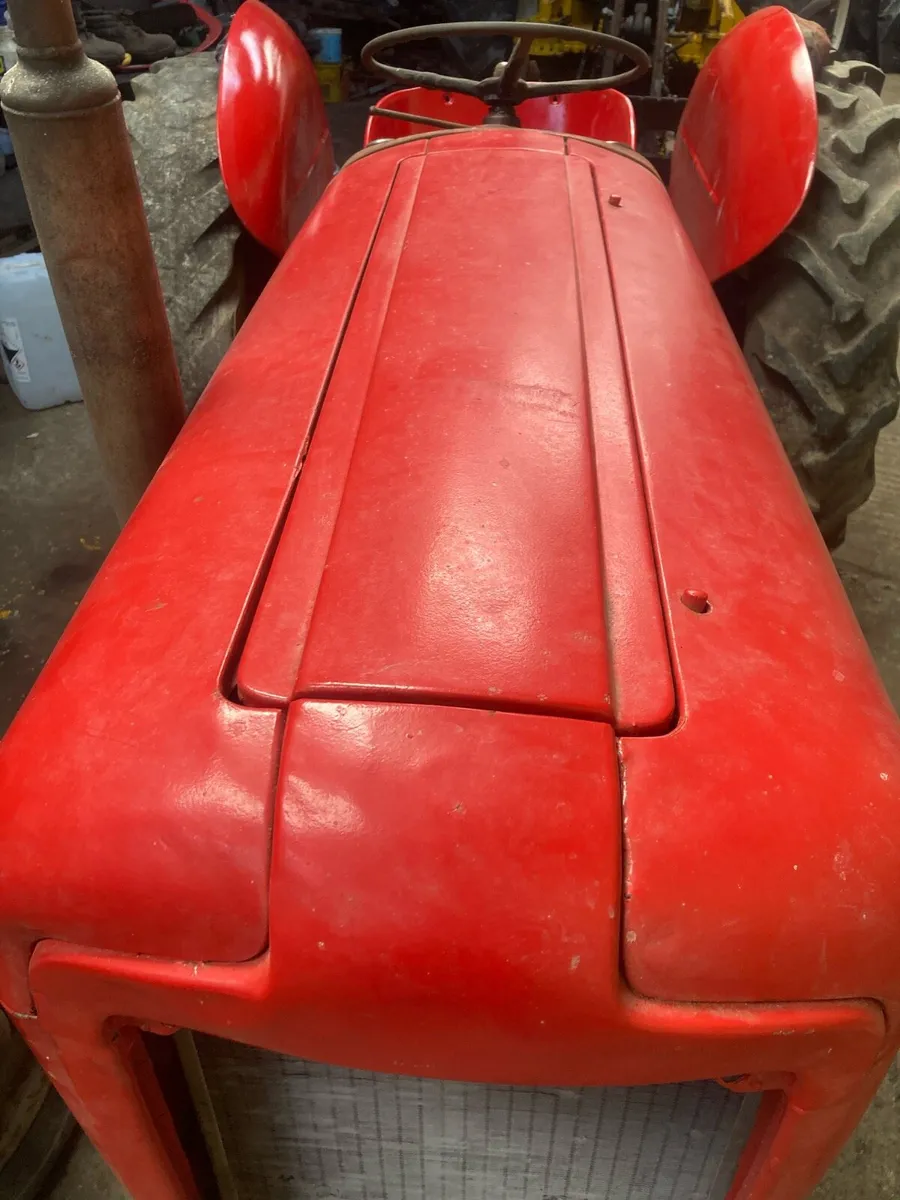 Mf 35 , 4 cylinder , unfinished project. - Image 3