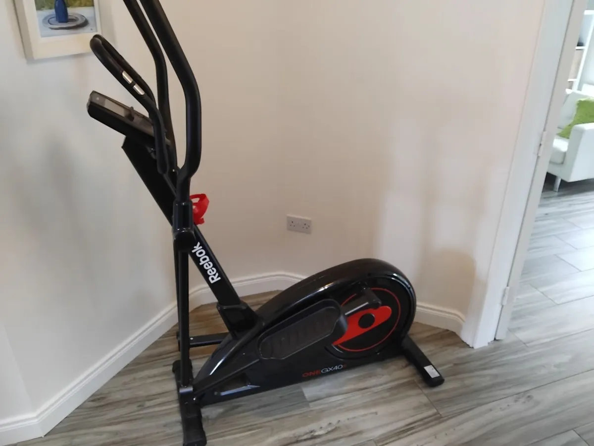 Cross Trainer