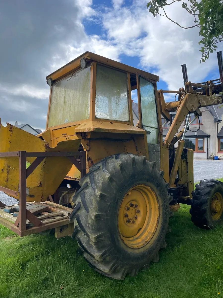 MF 50HX loader.. PLEASE read Ad before calling - Image 3
