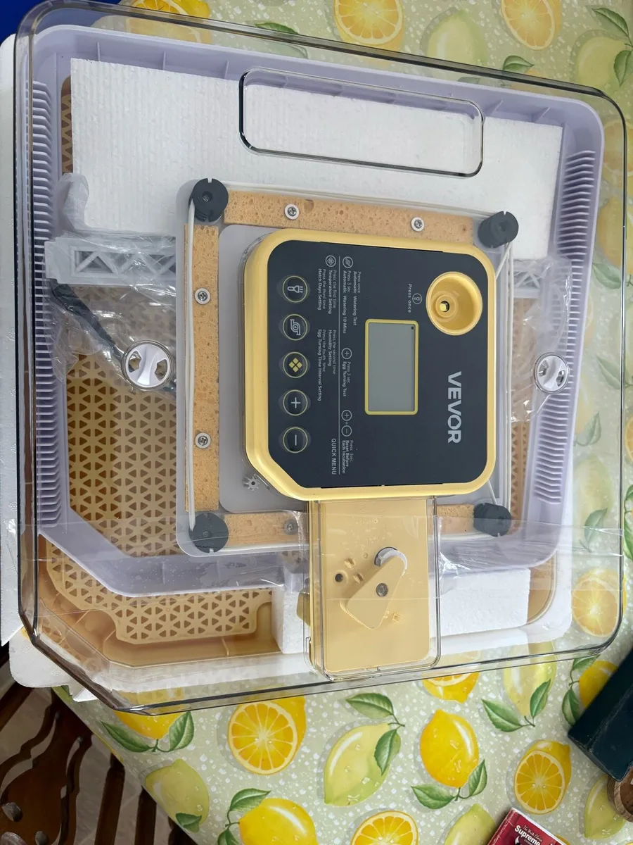 • Egg Incubator • - Image 3