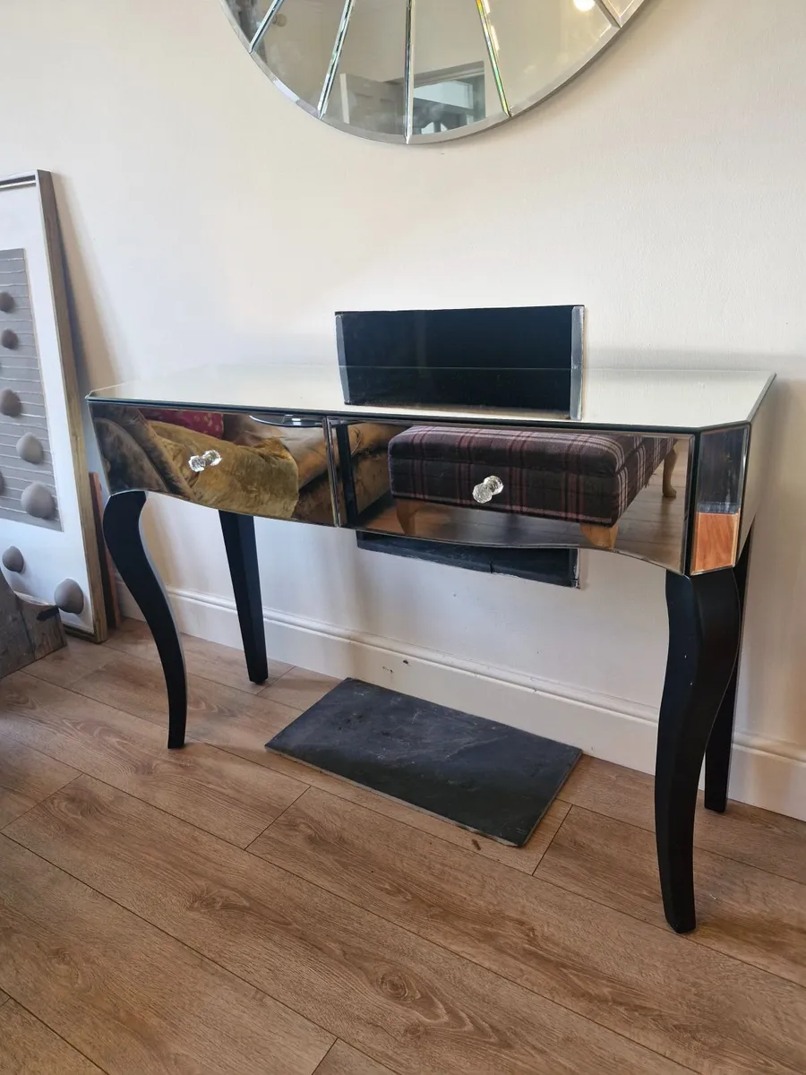 Furniture - Image 4