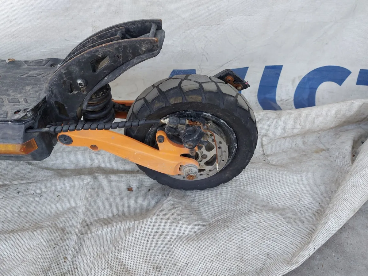 Online Push Bike & Scooter Auction - Image 1
