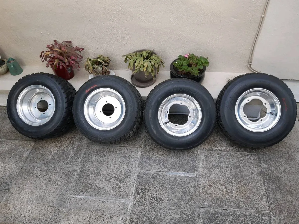 Quad Accessories - Image 1