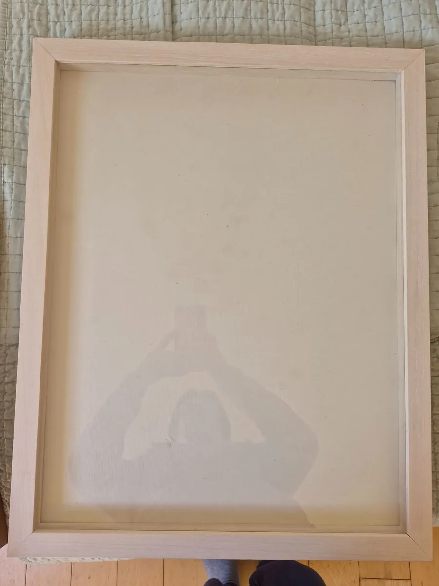 Picture frames with artist sheet - Image 4