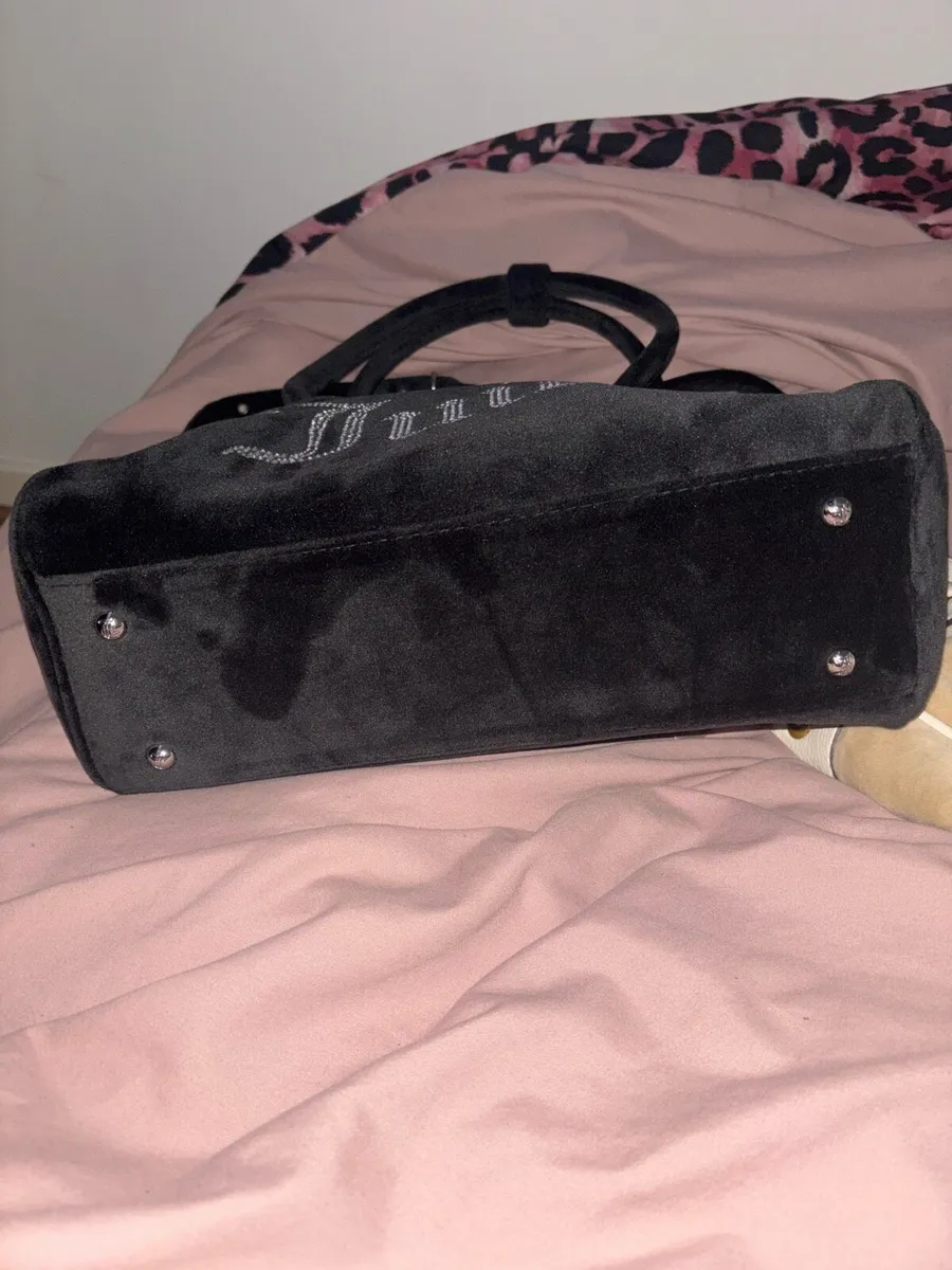 Juicy Couture Handbag - Image 3