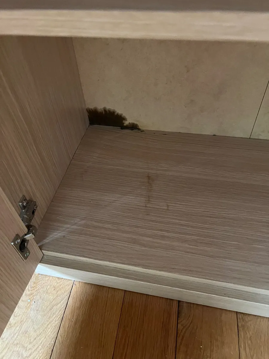 Wardrobe - Image 2