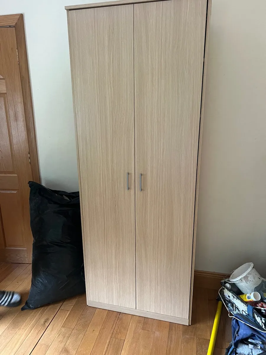 Wardrobe - Image 3