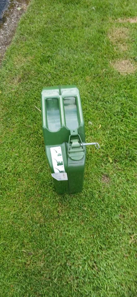 20lt. Jerry can - Image 2