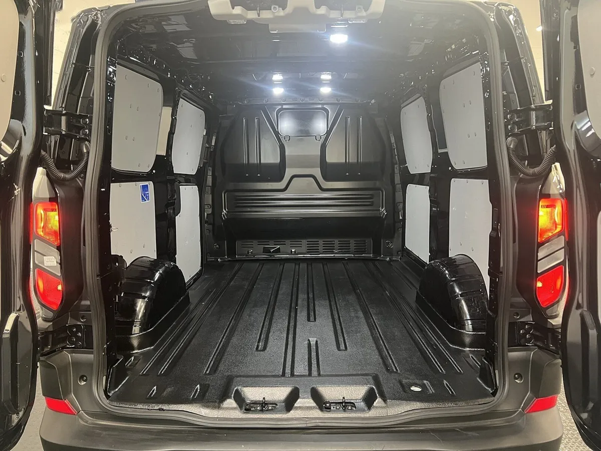 2025 Ford Transit Custom Panel Van - Image 2