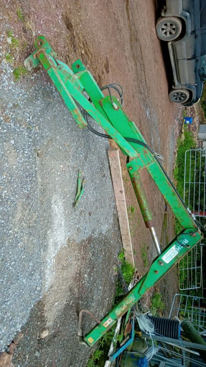 Richford 1 tonne Fertiliser Hoist - Image 1