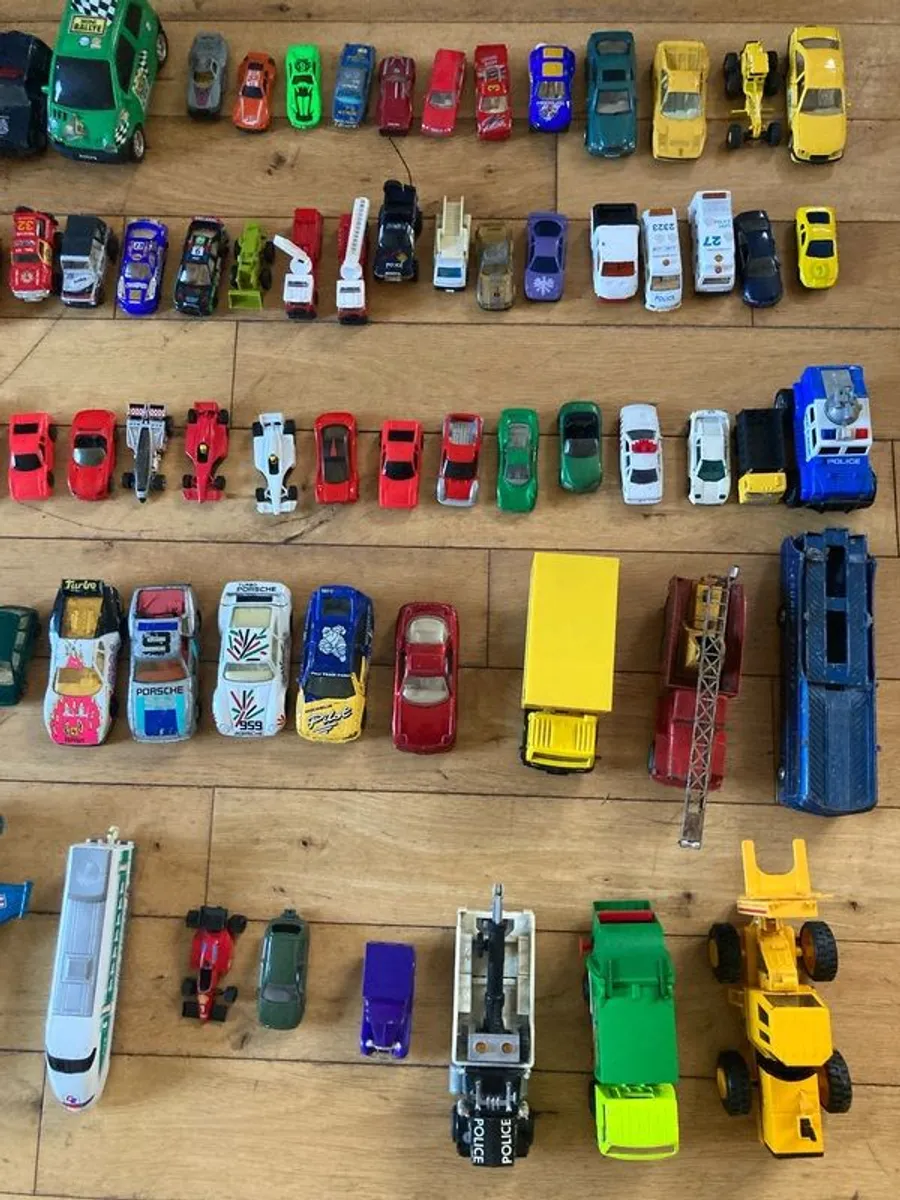 Toy Cars - Image 2