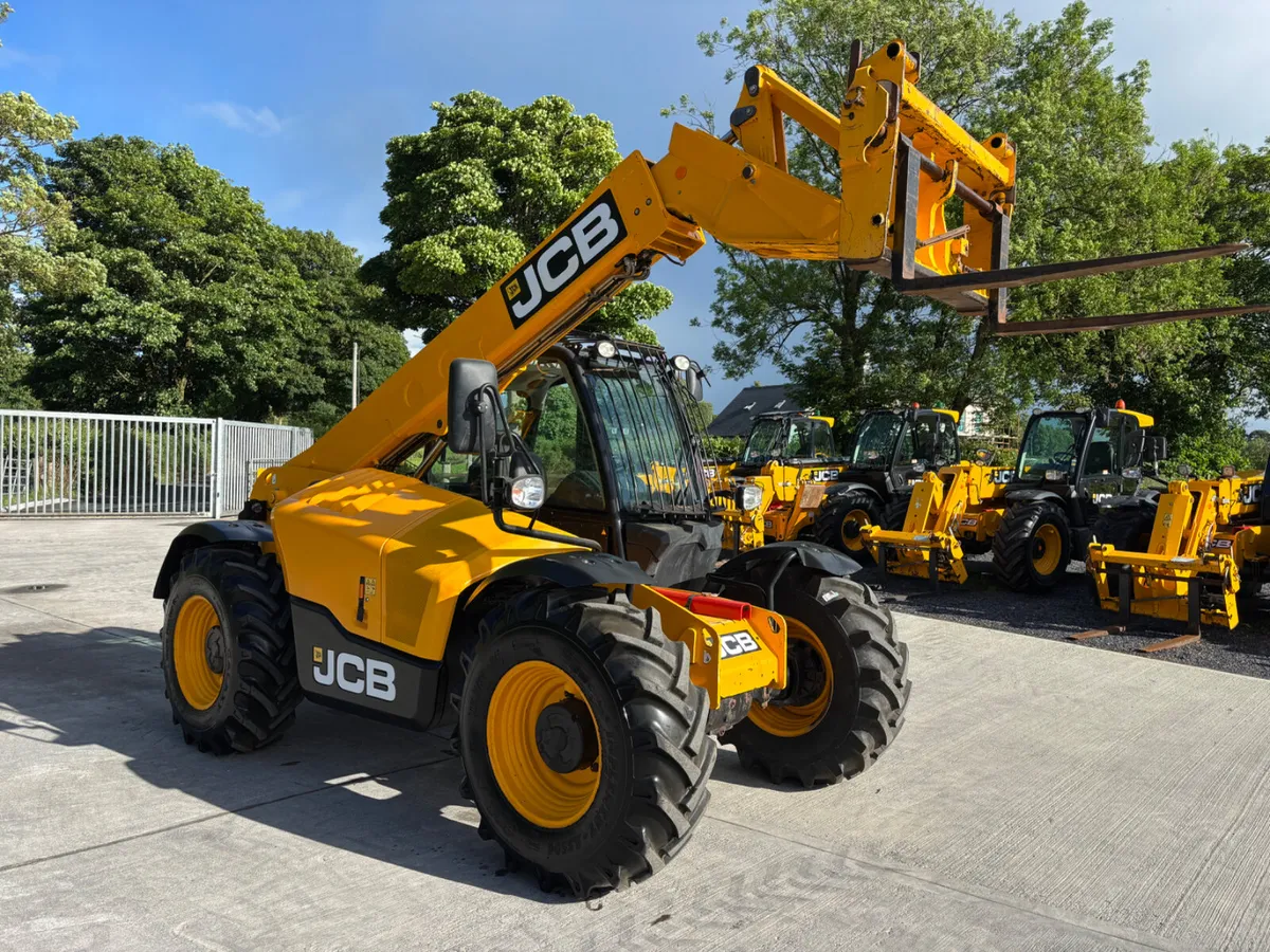 2021 JCB 531-70 AGRI - Image 2