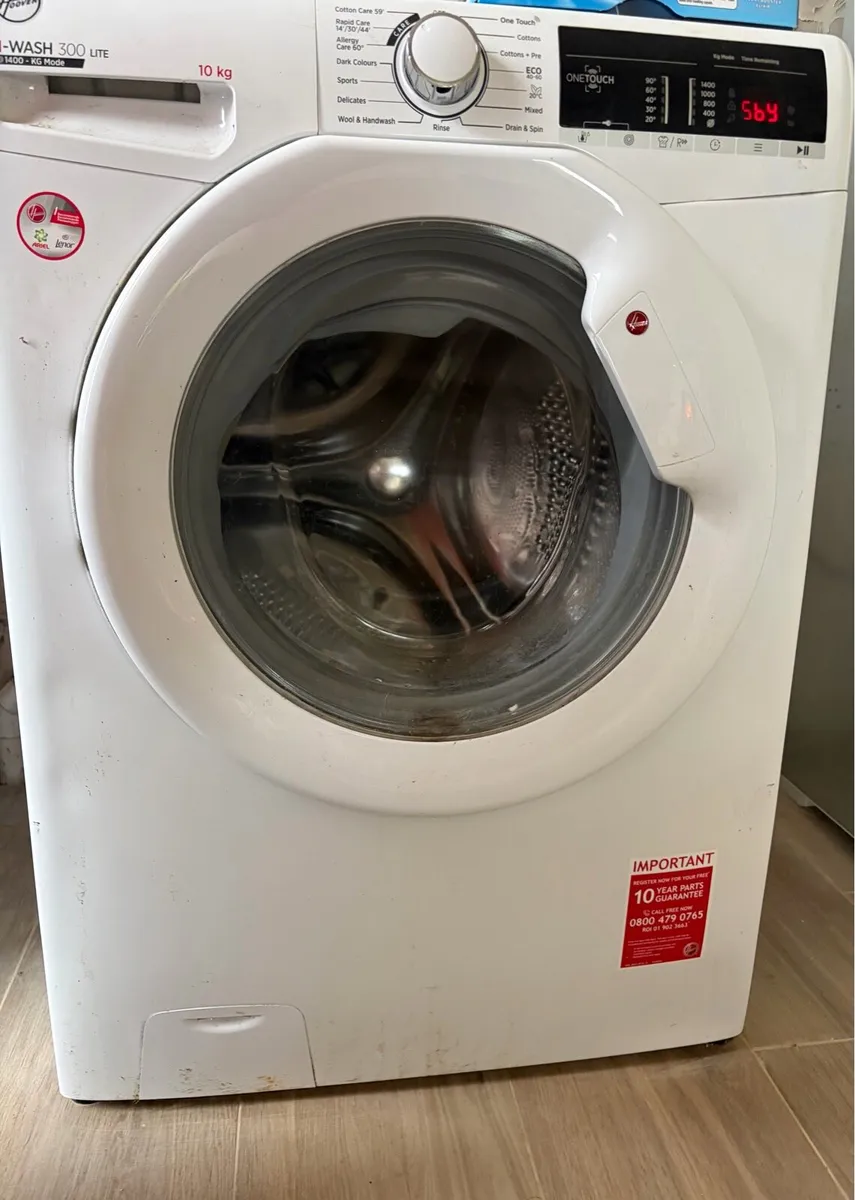 Washing Machine and Dryer Bundle - Image 1
