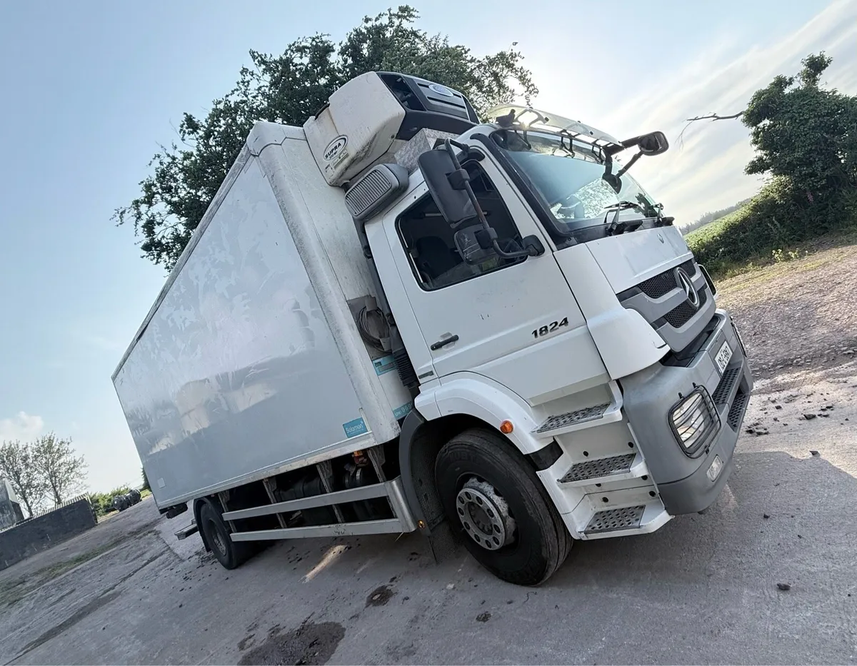 Mercedes Axor 1824 Fridge Truck Dhollandia Lift - Image 1