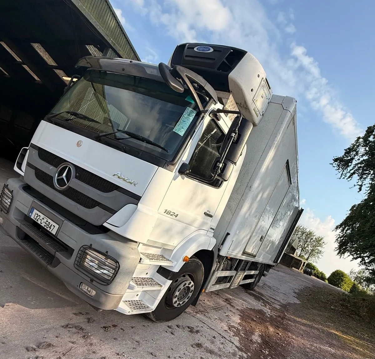 Mercedes Axor 1824 Fridge Truck Dhollandia Lift - Image 4
