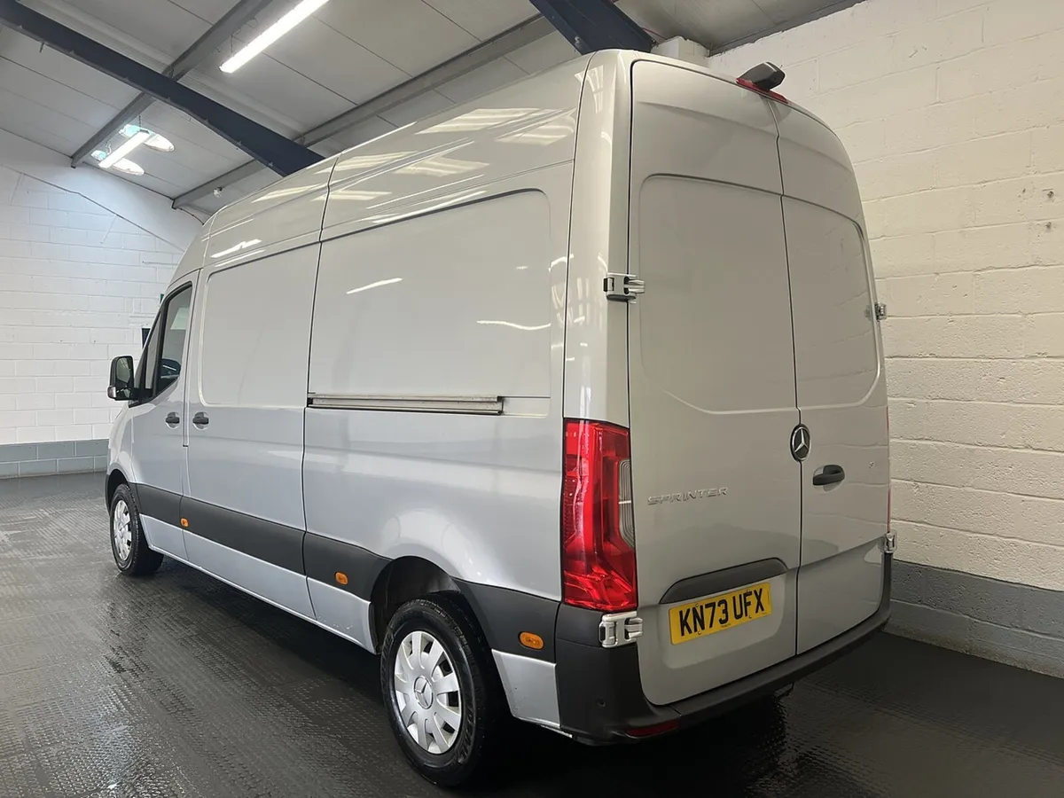 2023 Mercedes-Benz Sprinter High Roof Panel Van - Image 4
