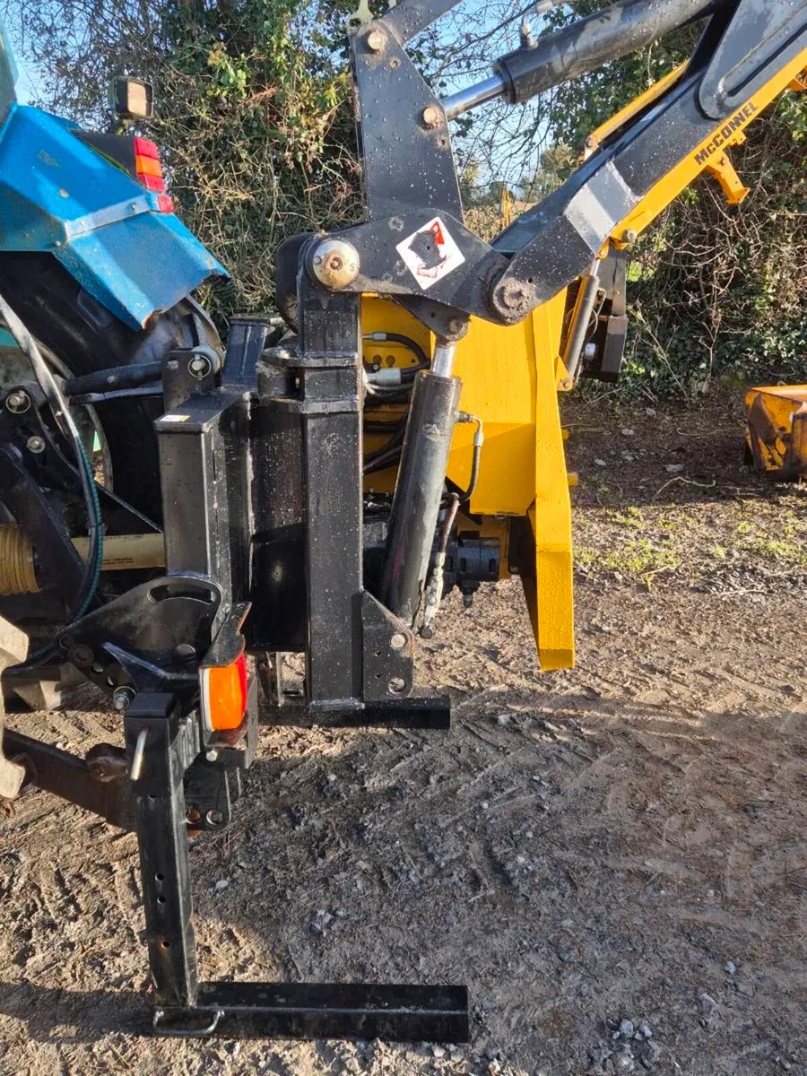 Mcconnel PA5455 Hedgecutter - Image 4