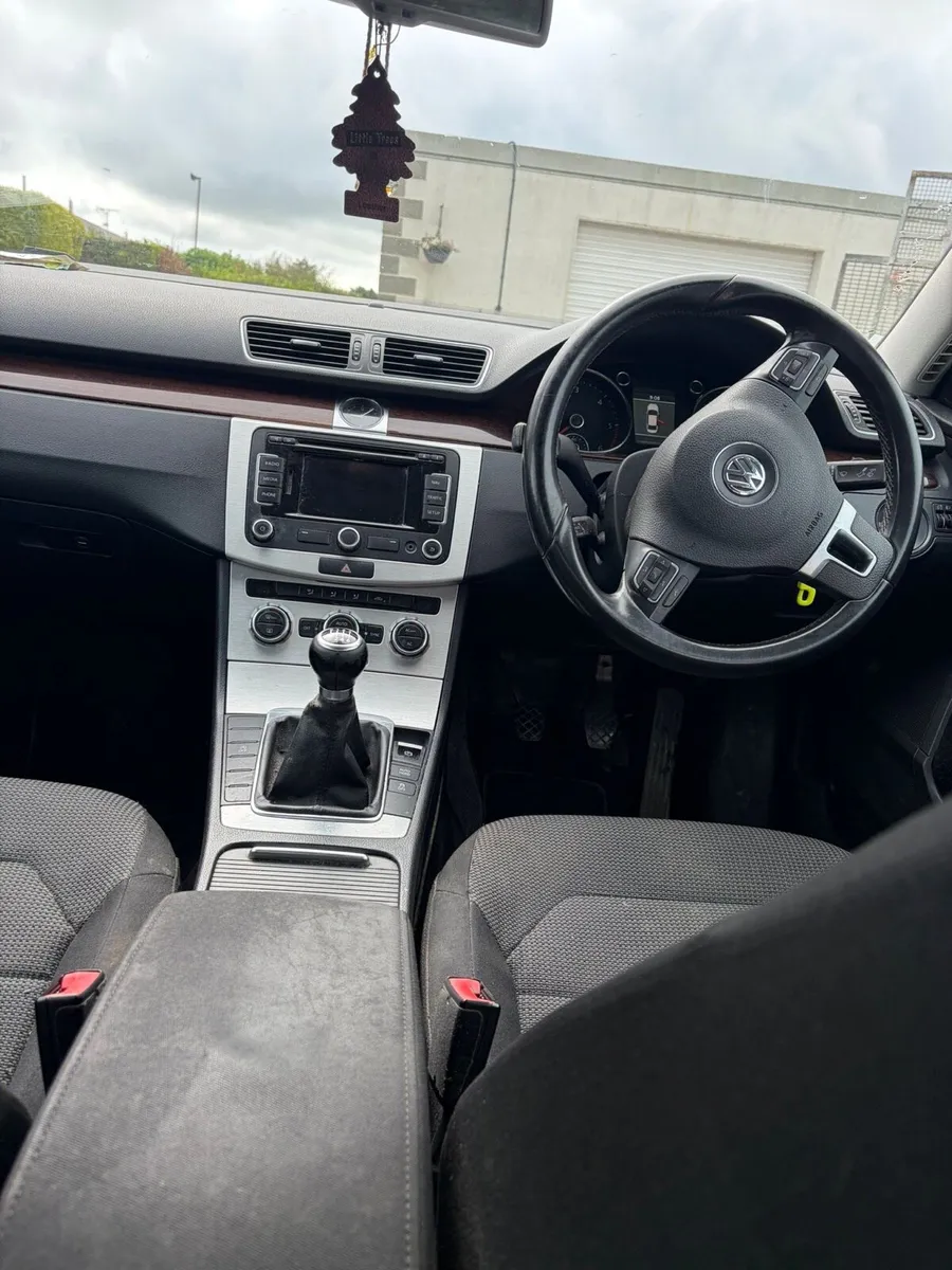 Car for sale - Image 1