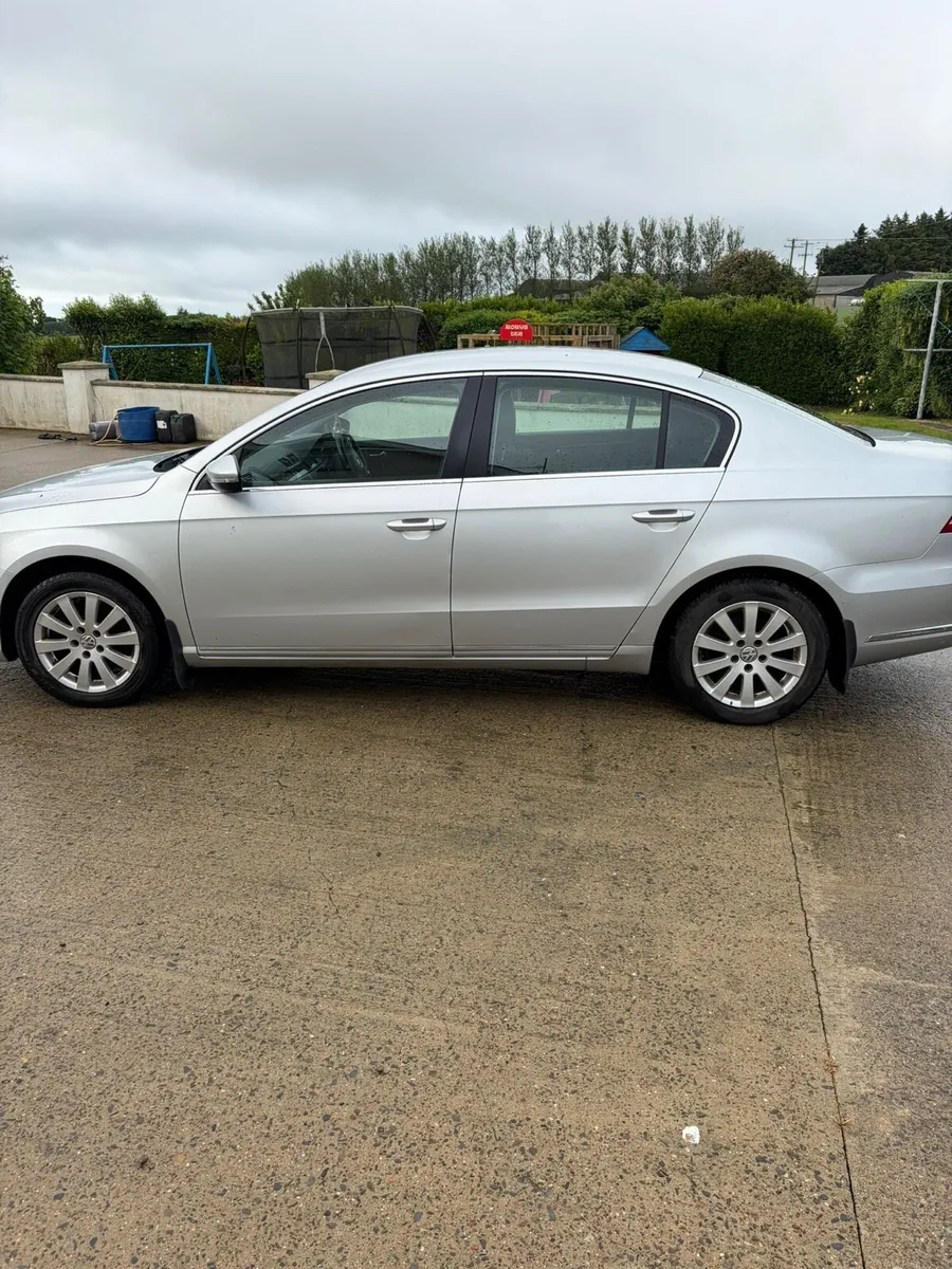 Car for sale - Image 4