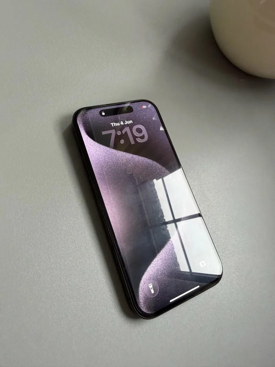 iPhone 15 pro - Image 2
