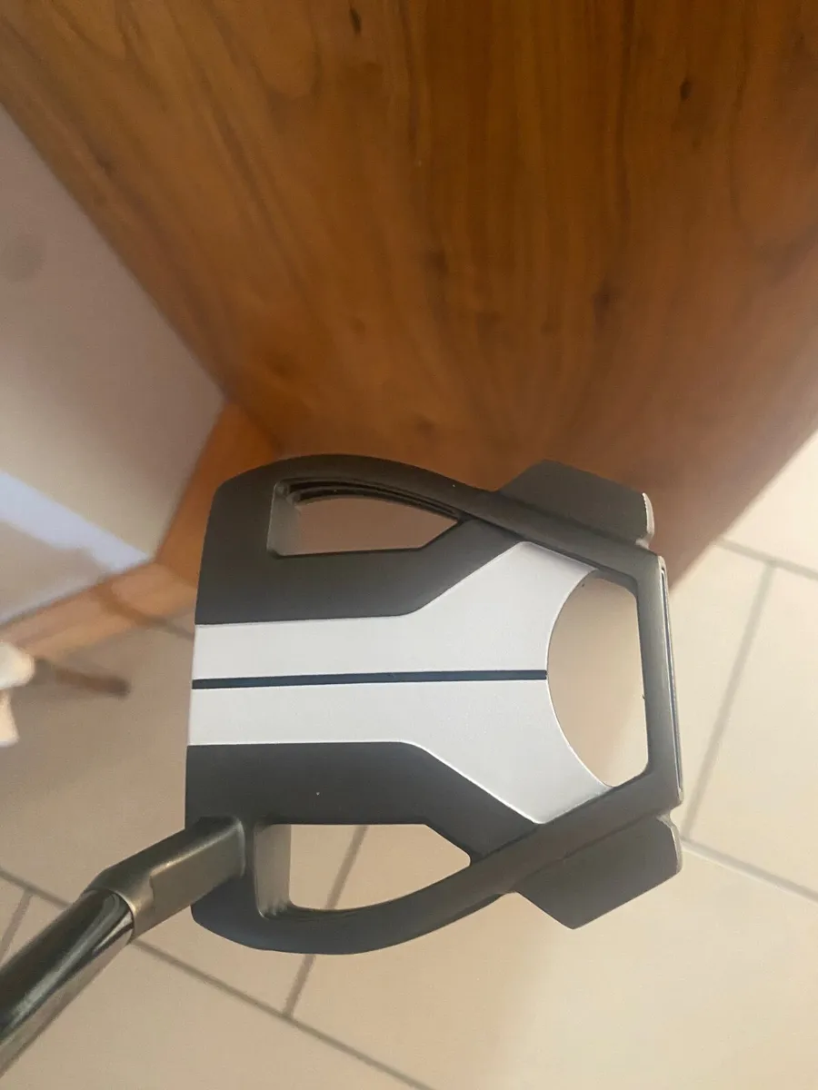 Taylormade spider putter - Image 3