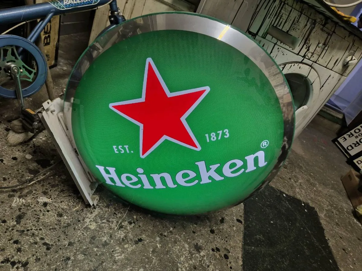 Heineken light box double-sided - Image 4