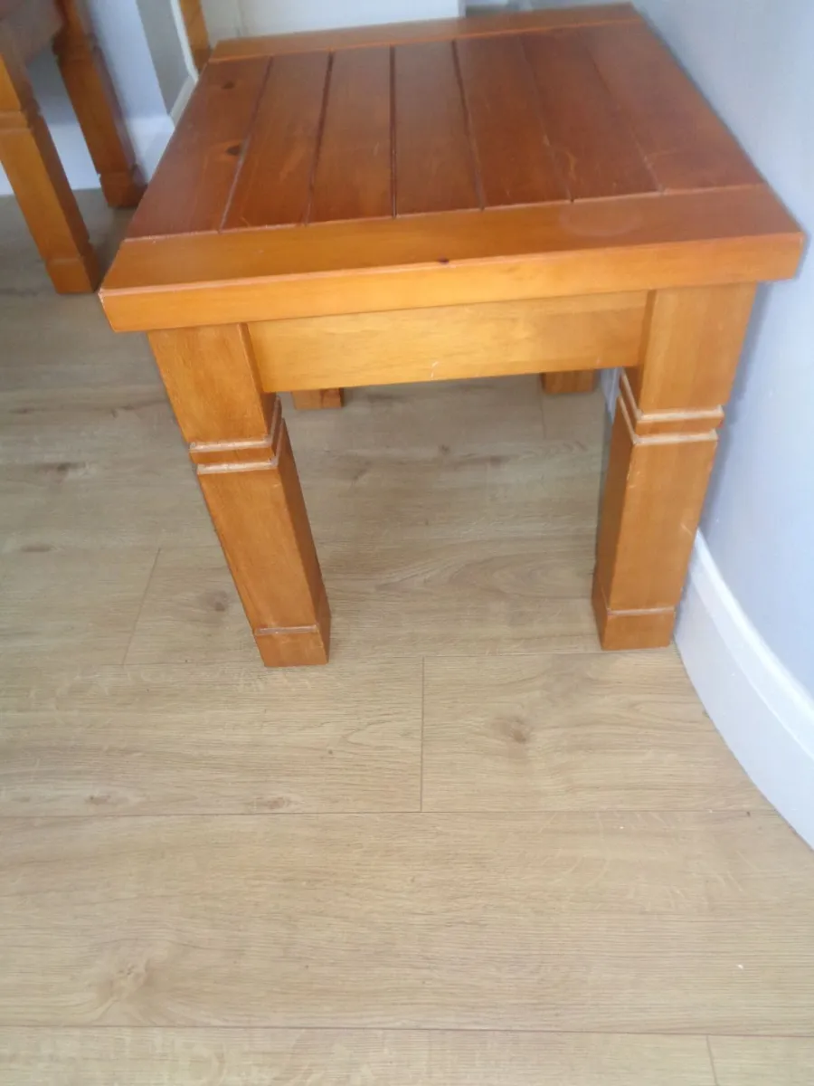 End Tables x 2 for Sale - Image 4