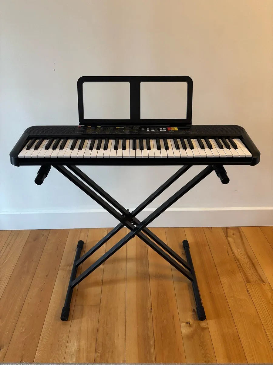 Yamaha Keyboard Set - Image 2
