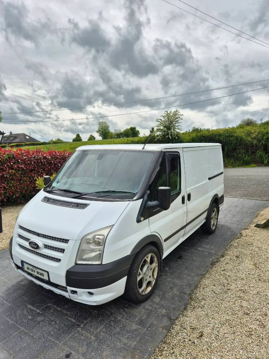 Ford Transit Trend - Image 2