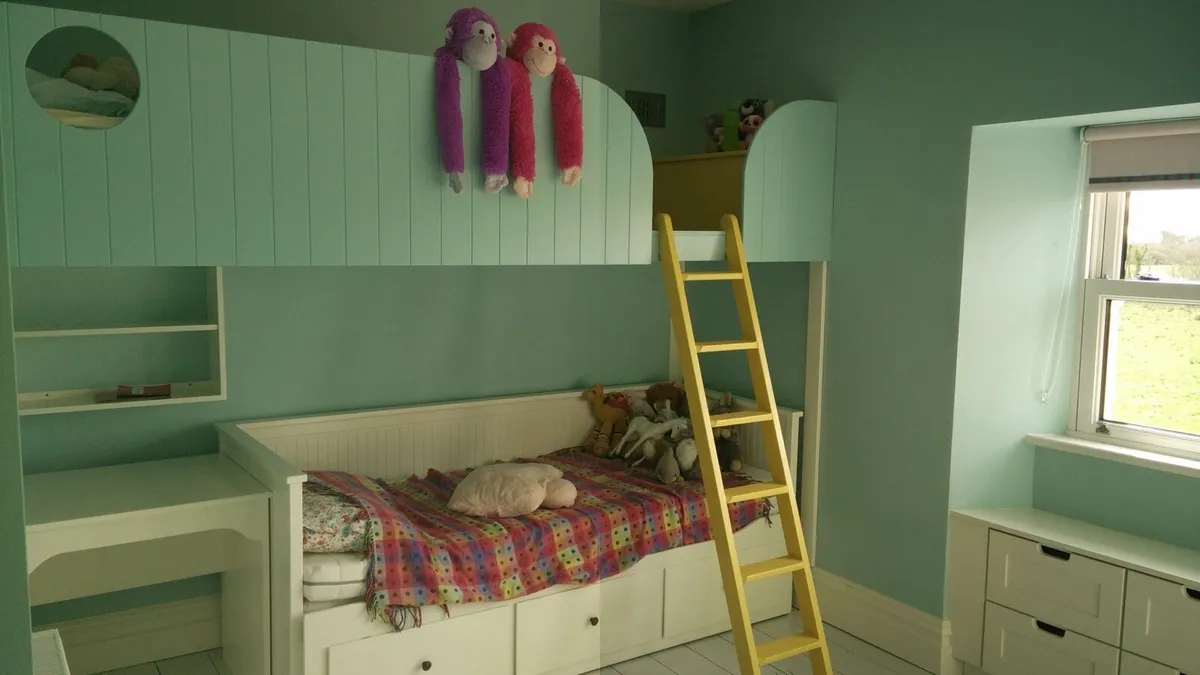 Custom made bunk bed - Image 1