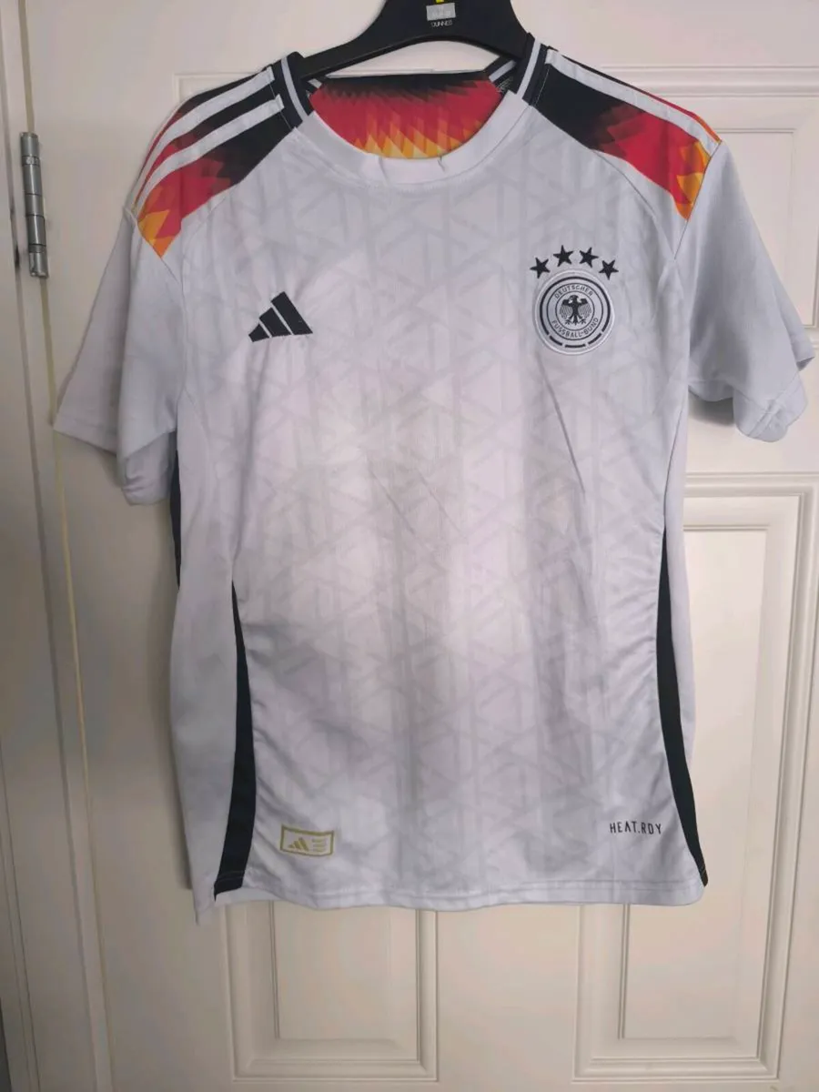 Jerseys - Image 2