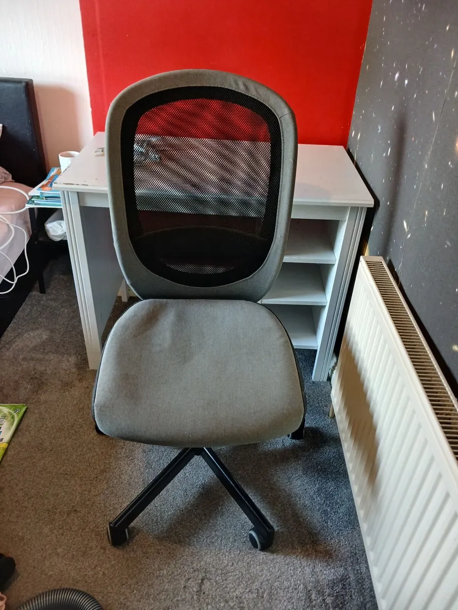 Desk chair - Image 4
