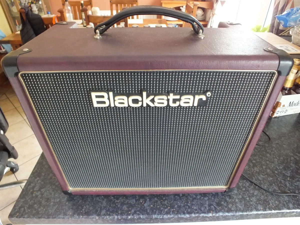 Blackstar Ht5 Artisan Red - Image 1