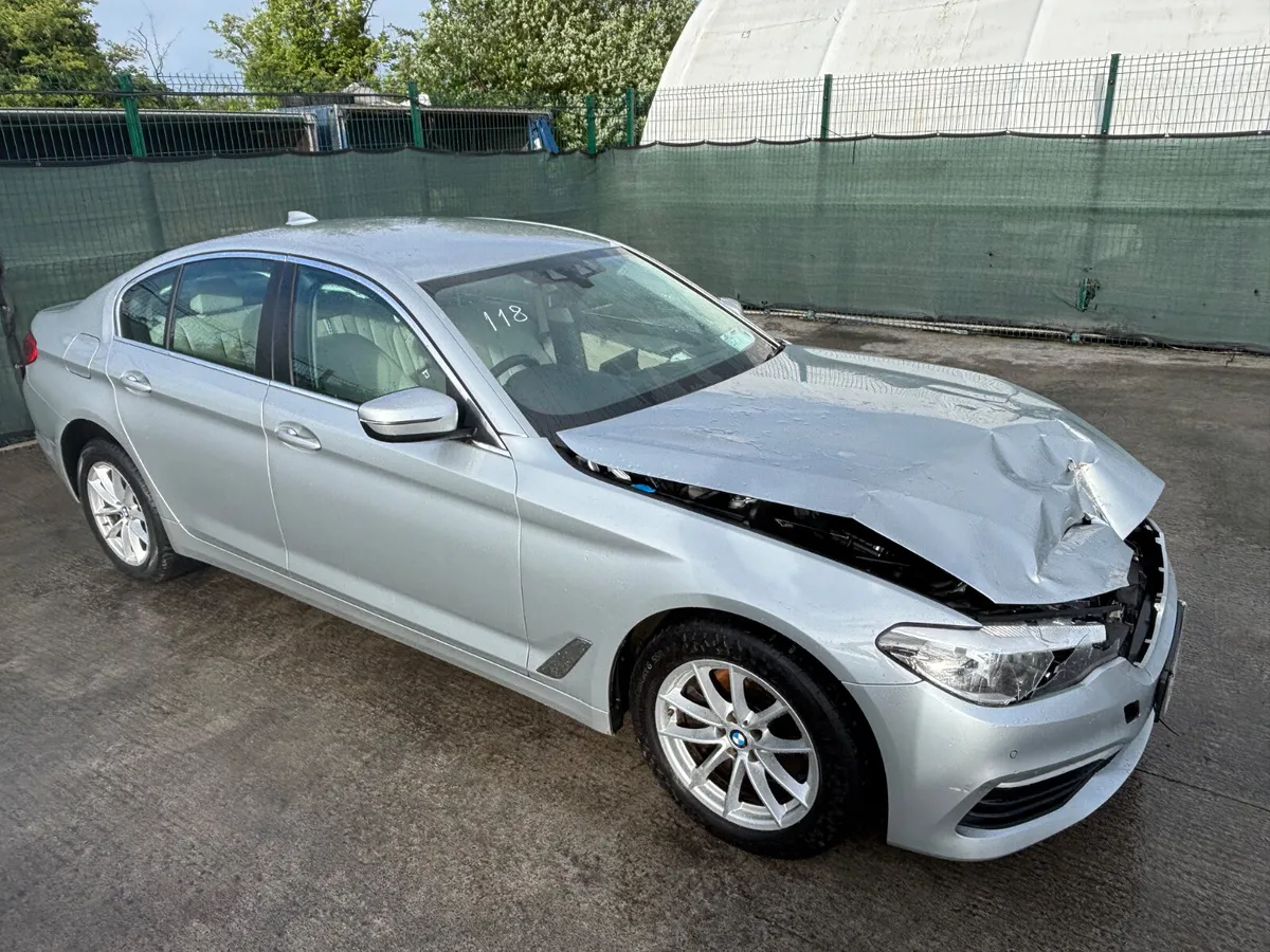 2019 Bmw 520D  Automatic - Image 2