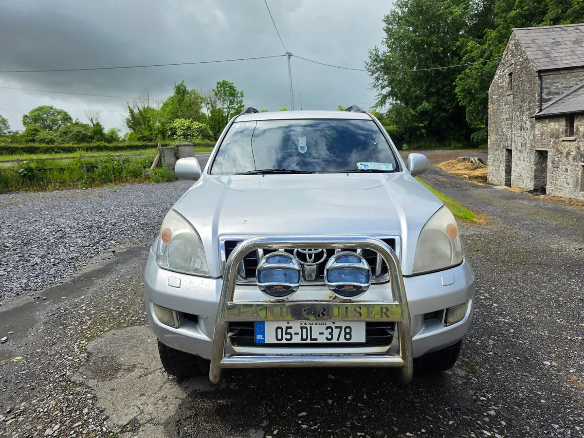Toyota Land Cruiser ( DOE and TAX ) !! - Image 3