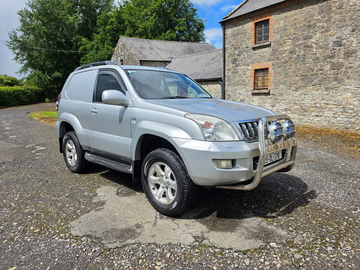 Toyota Land Cruiser ( DOE and TAX ) !! - Image 1