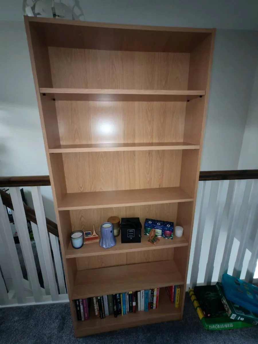 Book shelf