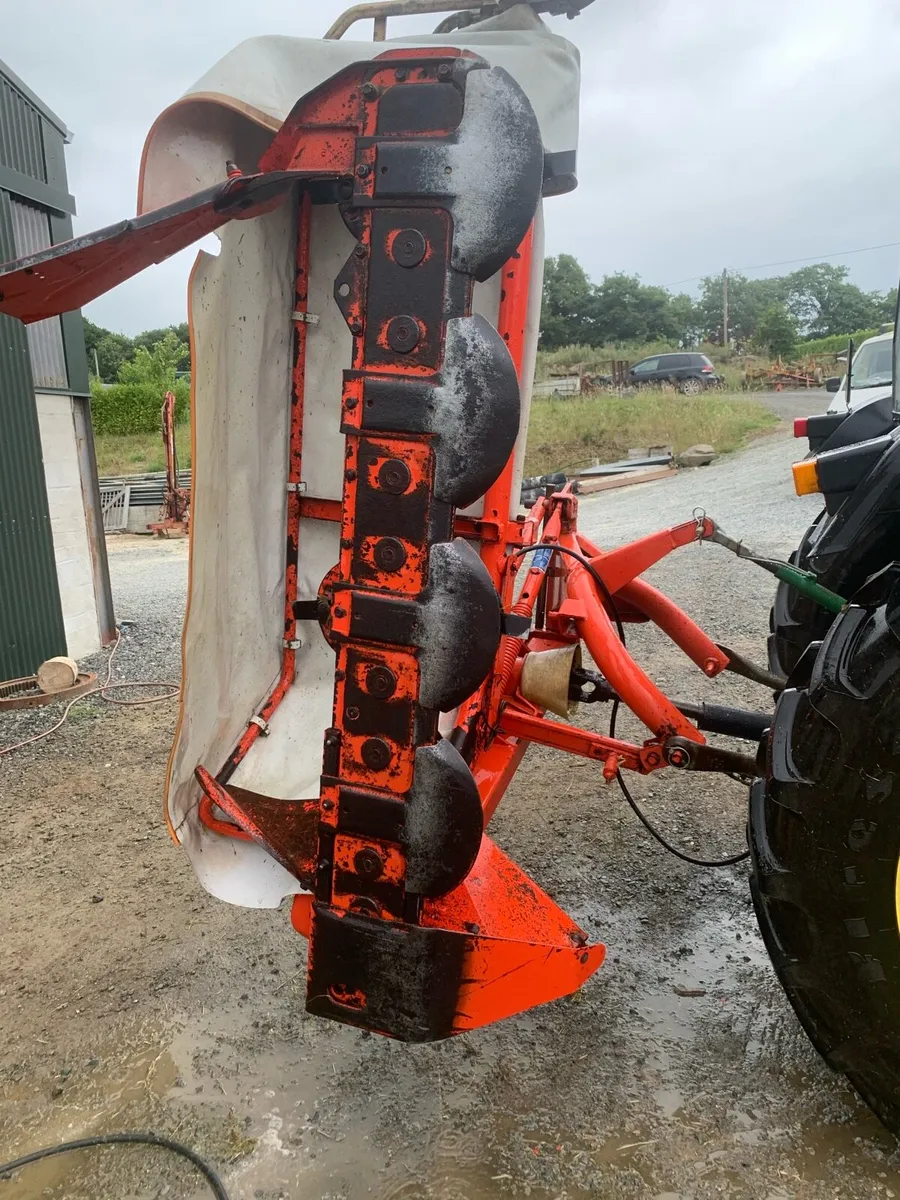 Kuhn mower gmd44 - Image 3