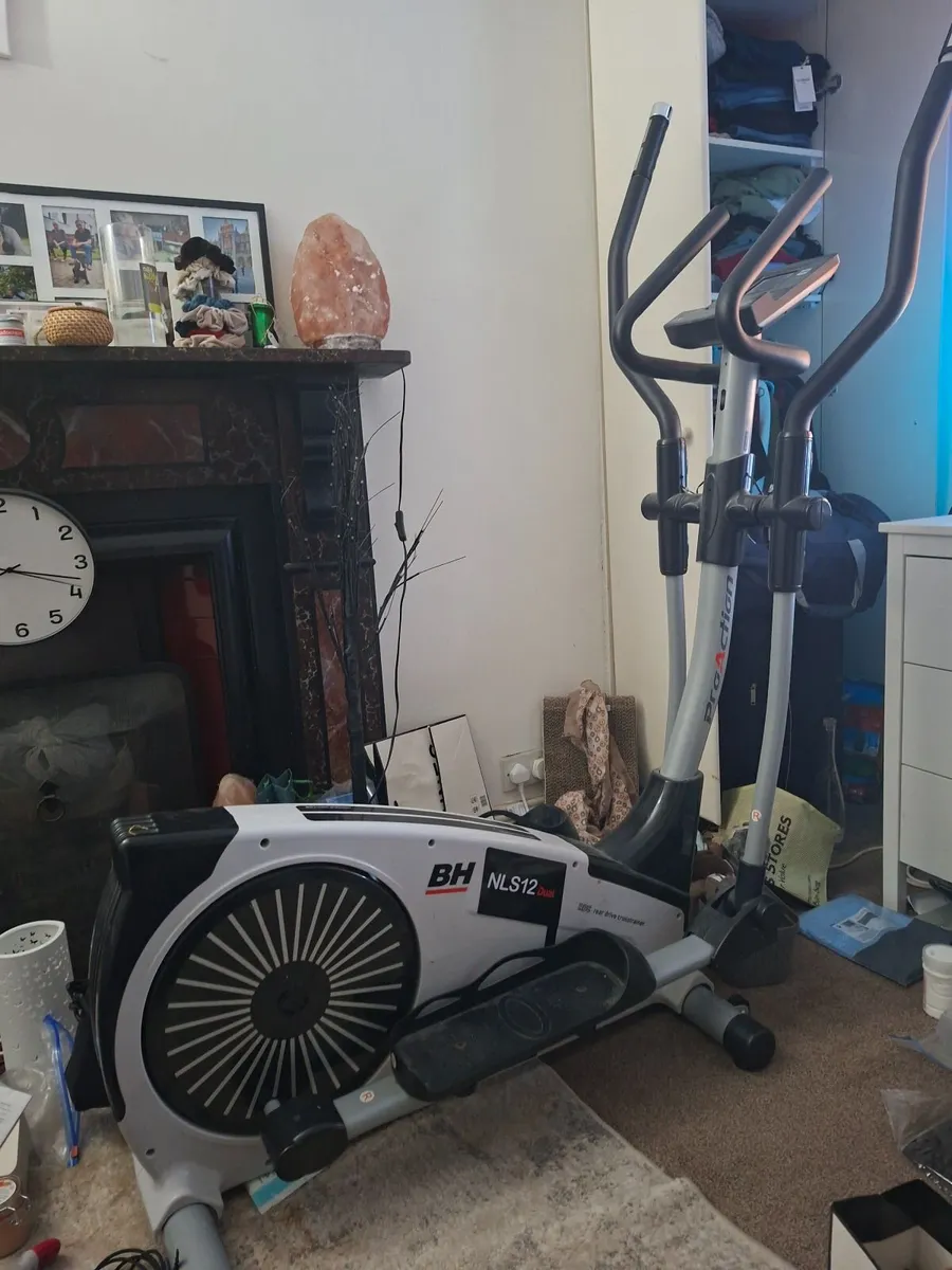 Cross trainer - Image 3