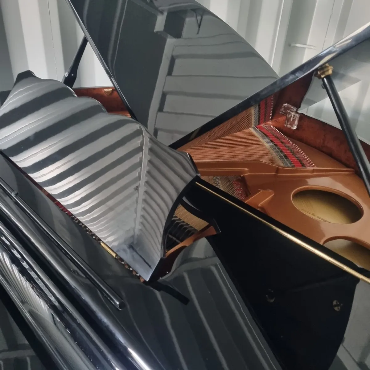 EDELWEISS G52 BABY GRAND PIANO - Image 3