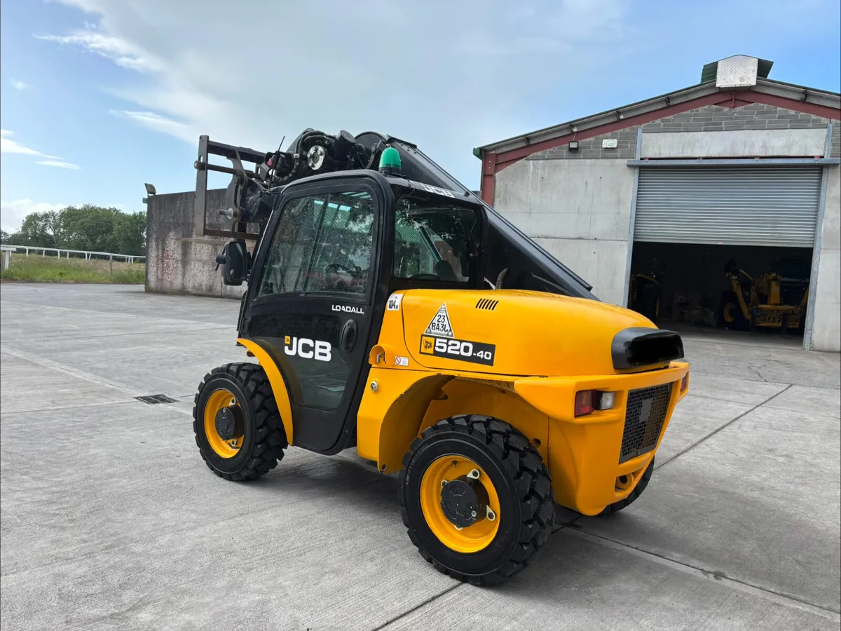 2021 JCB 520-40   (955 Hours) - Image 3