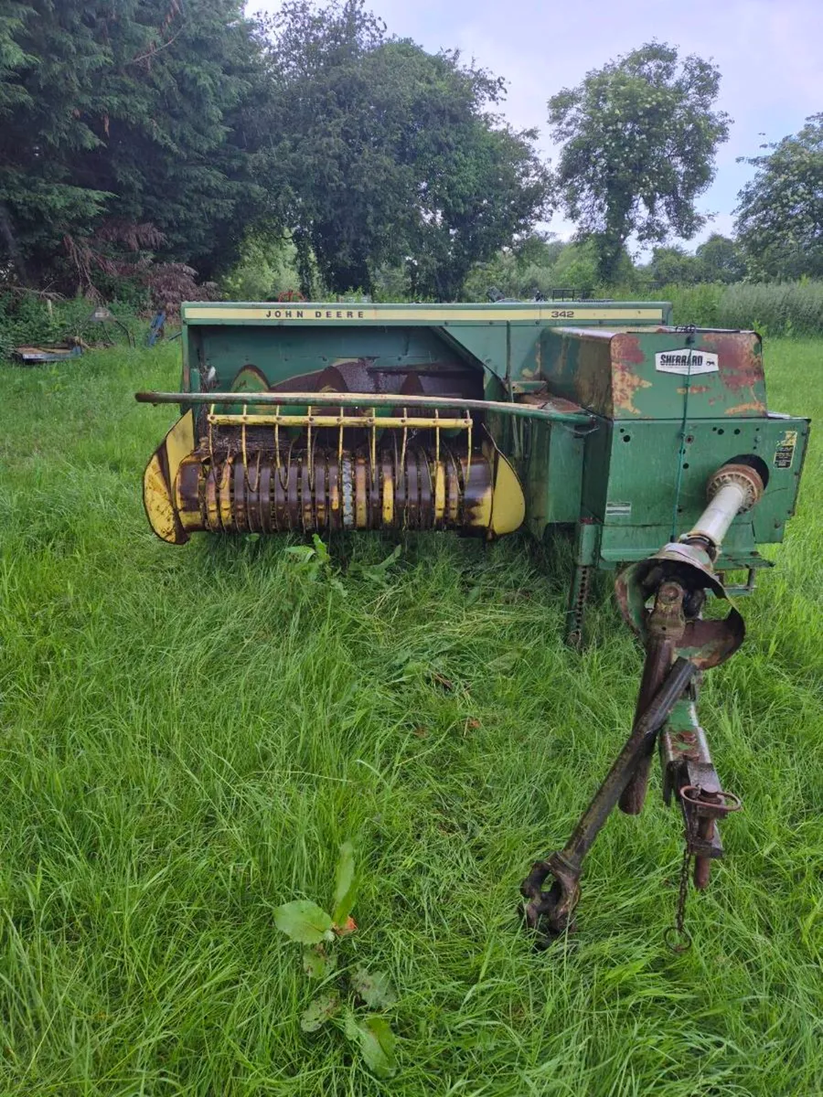 John Deere 342 baler - Image 4