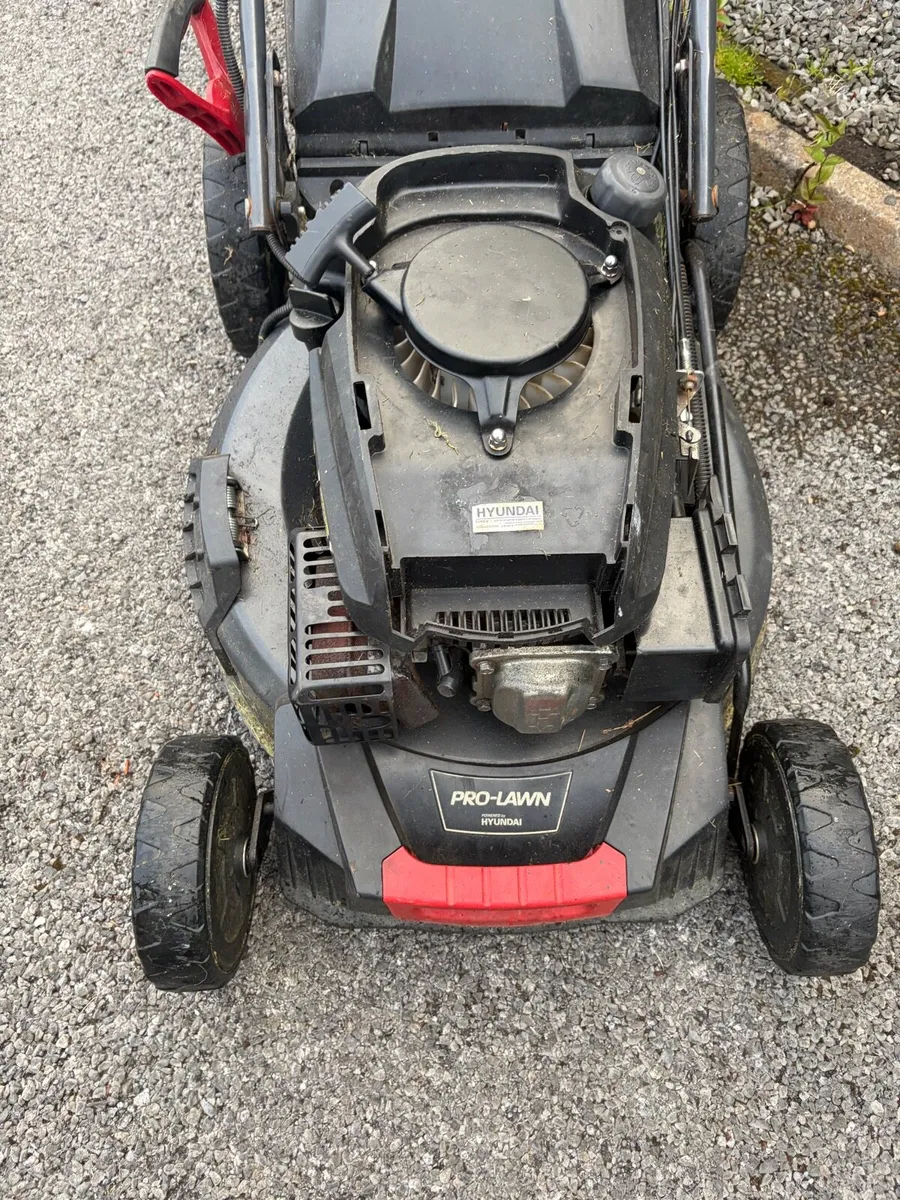 Hyundai lawnmower - Image 3
