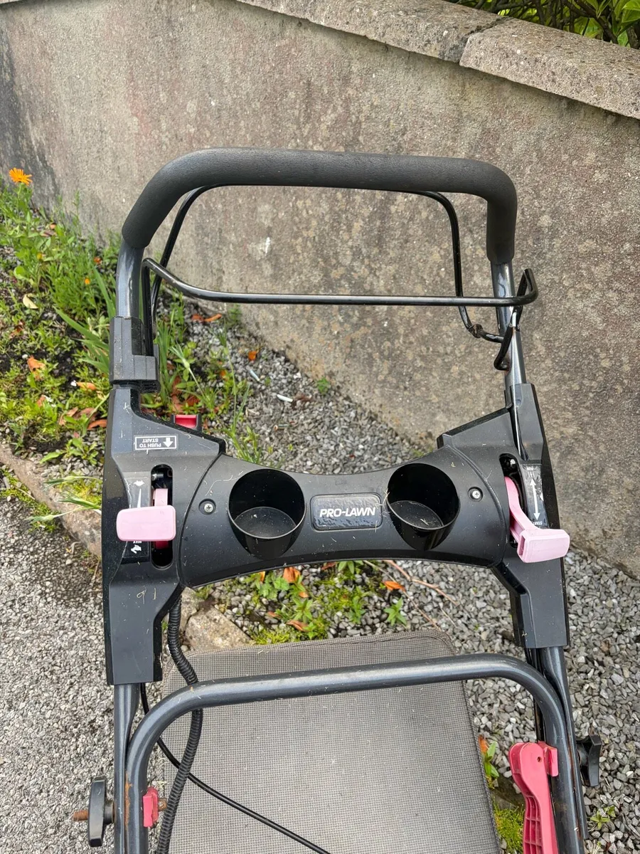 Hyundai lawnmower - Image 4