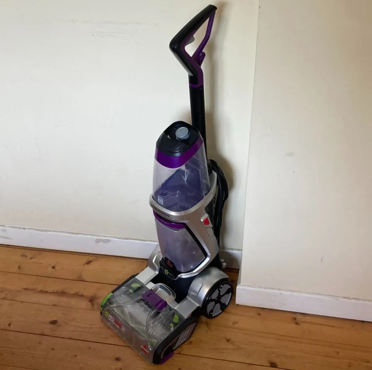 Bissell ProHeat 2X Revolution Pet Pro Cleaner - Image 2